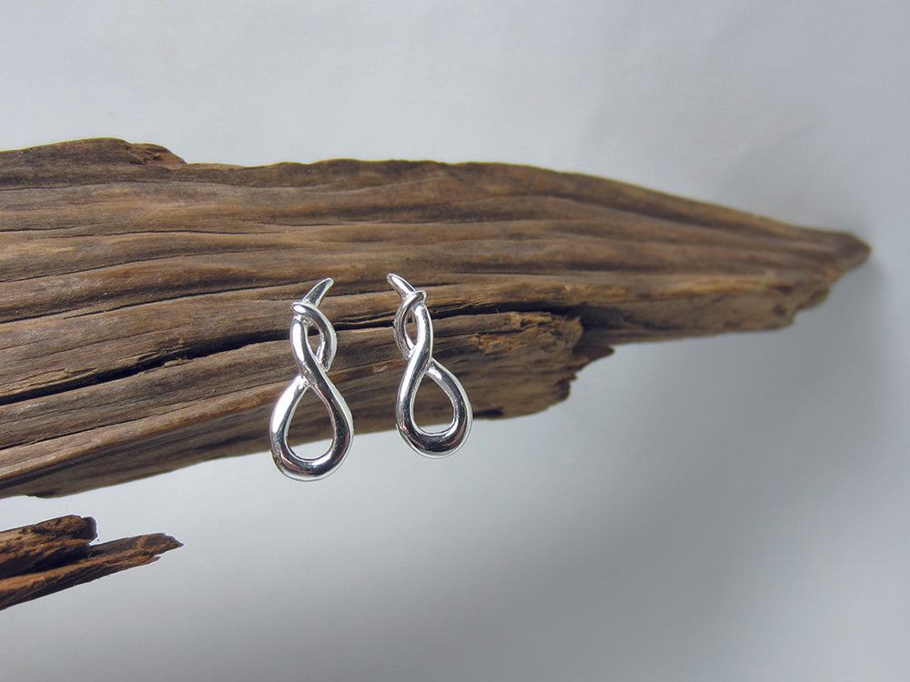 entwined loop sterling silver stud 925 Canterbury